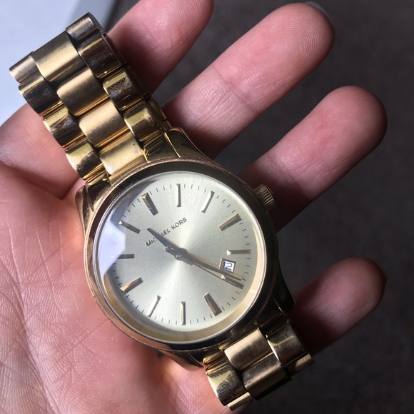 Michael Kors MK5160 Stainless Gold Watch - Picture 14 of 16